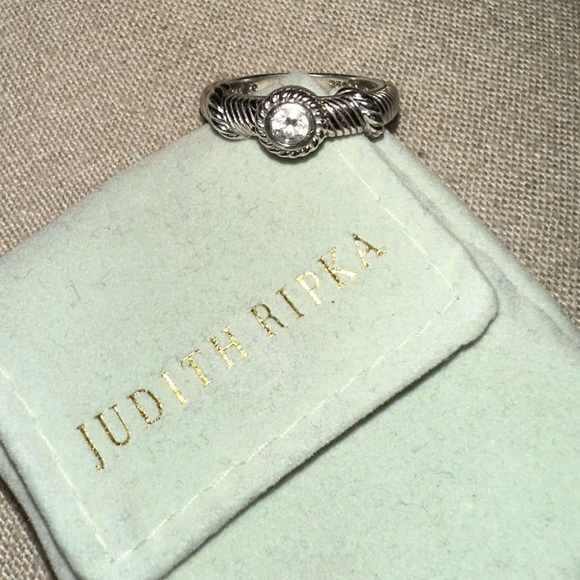 Judith Ripka Solitaire - Picture 4 of 7